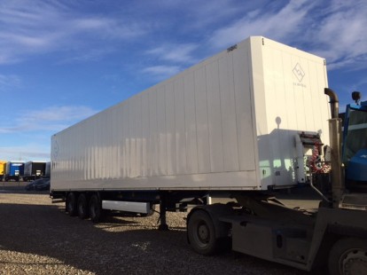 Полуприцеп фургон Krone 305385 Полуприцеп фургон Krone 305385